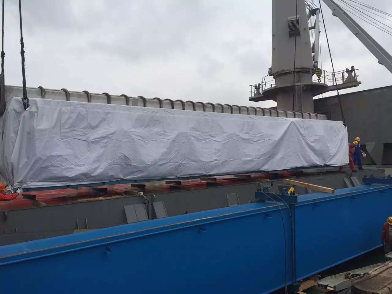 BETA  LOGISTICS LIMITED  loaded  40  tons  at Shanghai 